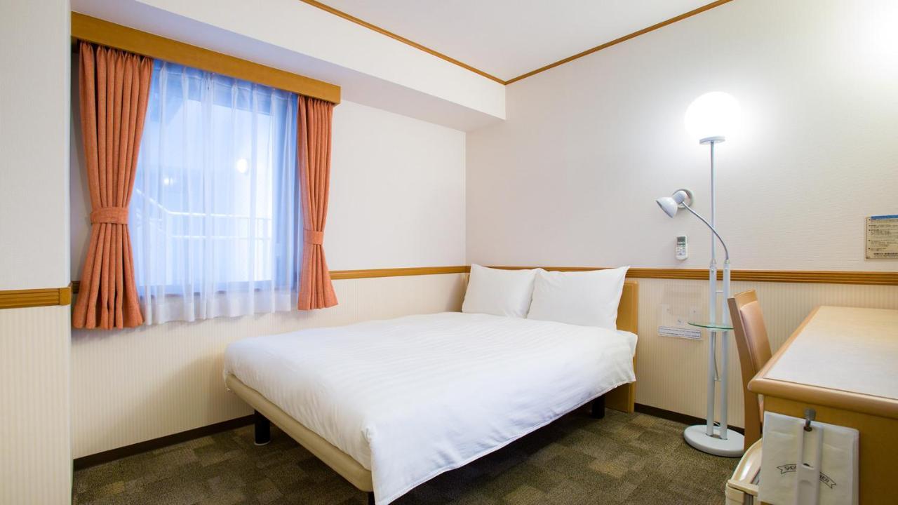 Toyoko Inn Sasebo Ekimae Zewnętrze zdjęcie
